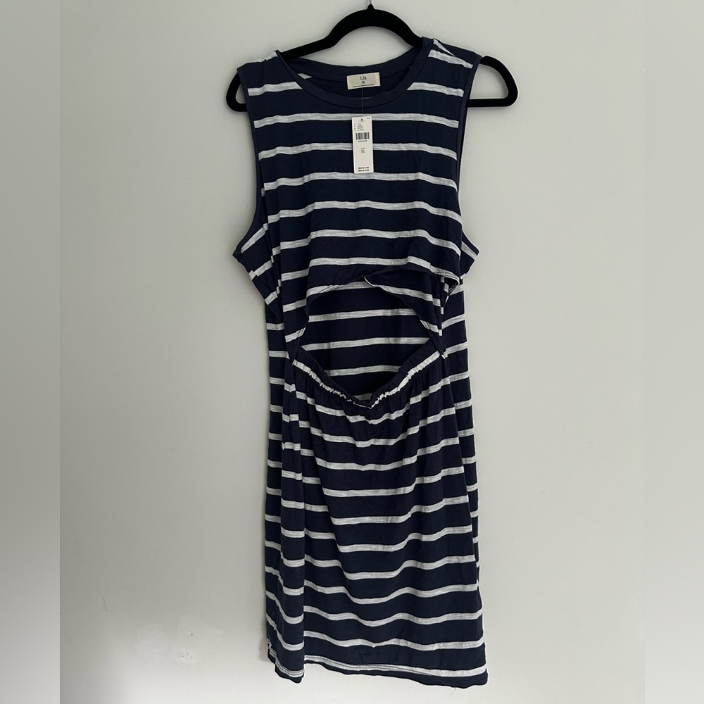 NWT | T.La/Anthro | Woman’s Sz XL | Blue and White Striped Dress with Cut Out - Picture 2 of 6